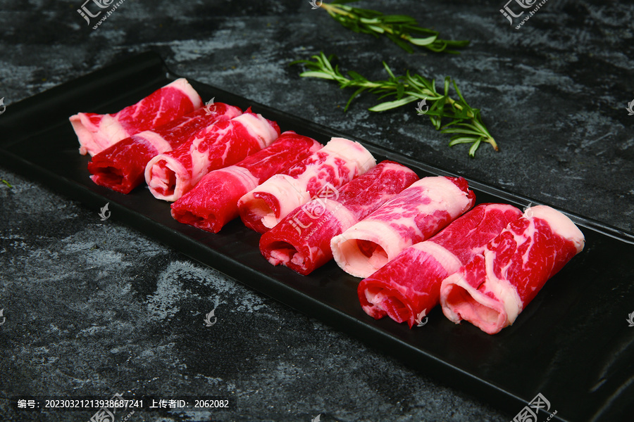 火锅牛肉卷