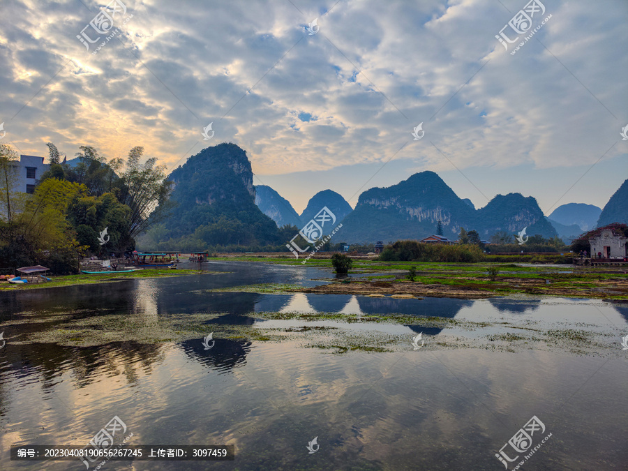 广西靖西鹅泉喀斯特山水风光