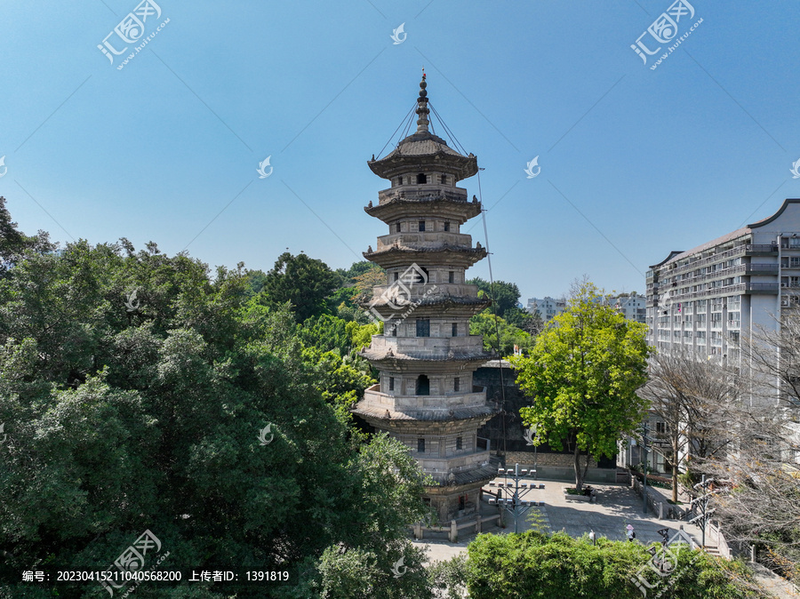 航拍福州乌山乌塔公园石塔寺