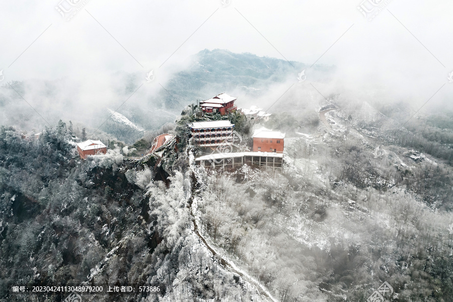 赤水天台山怀阳寺雪景