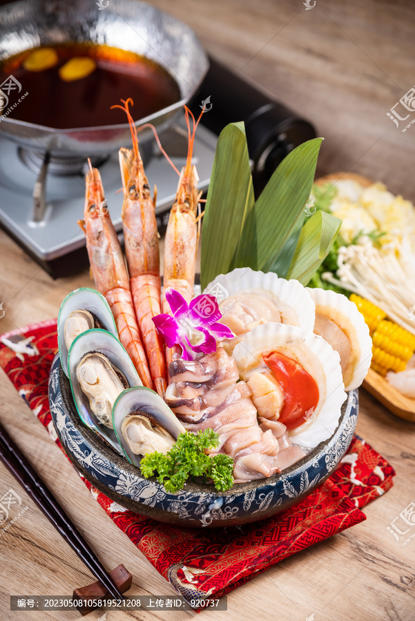 日式海鲜火锅拼盘