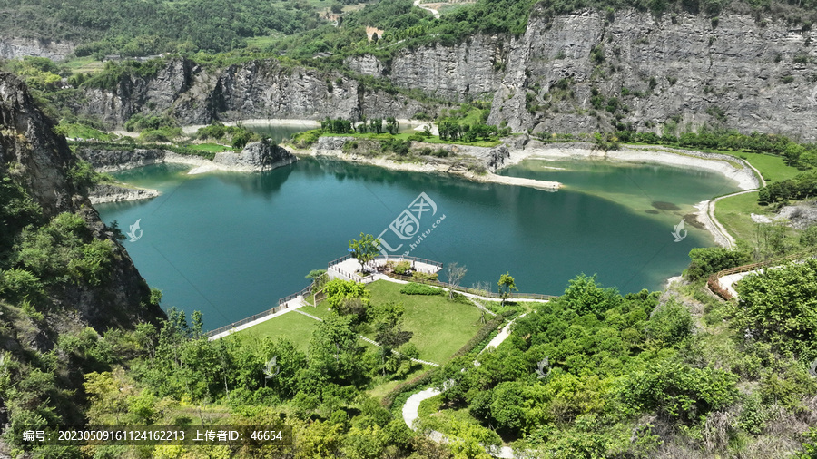 风景美如画的铜锣山矿山公园