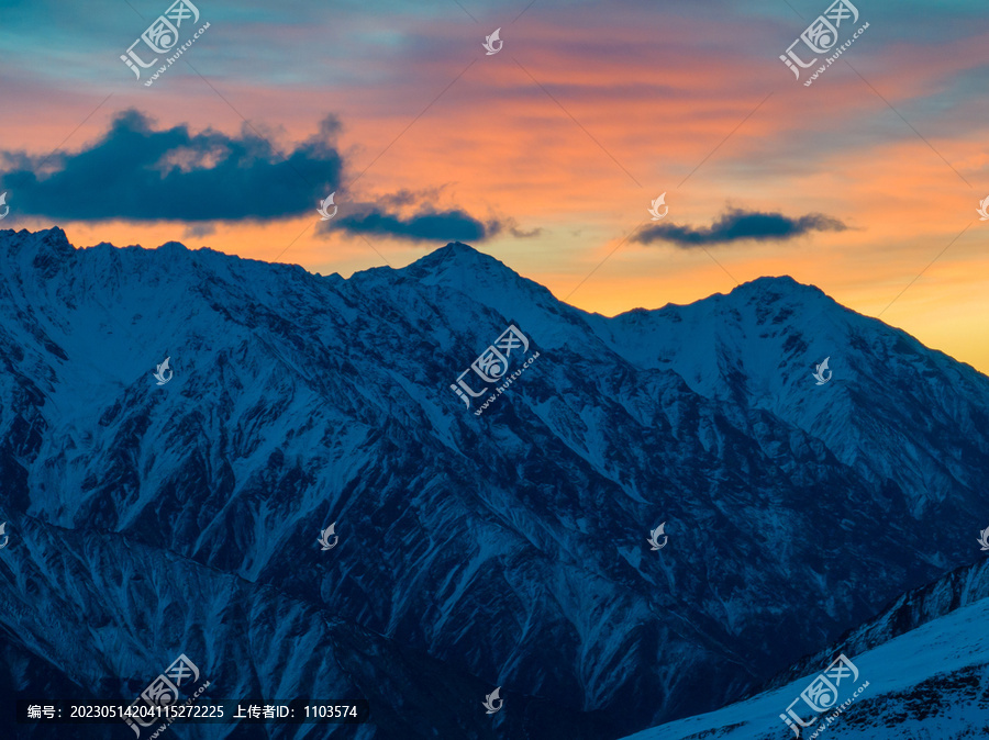 子梅垭口观看贡嘎雪山