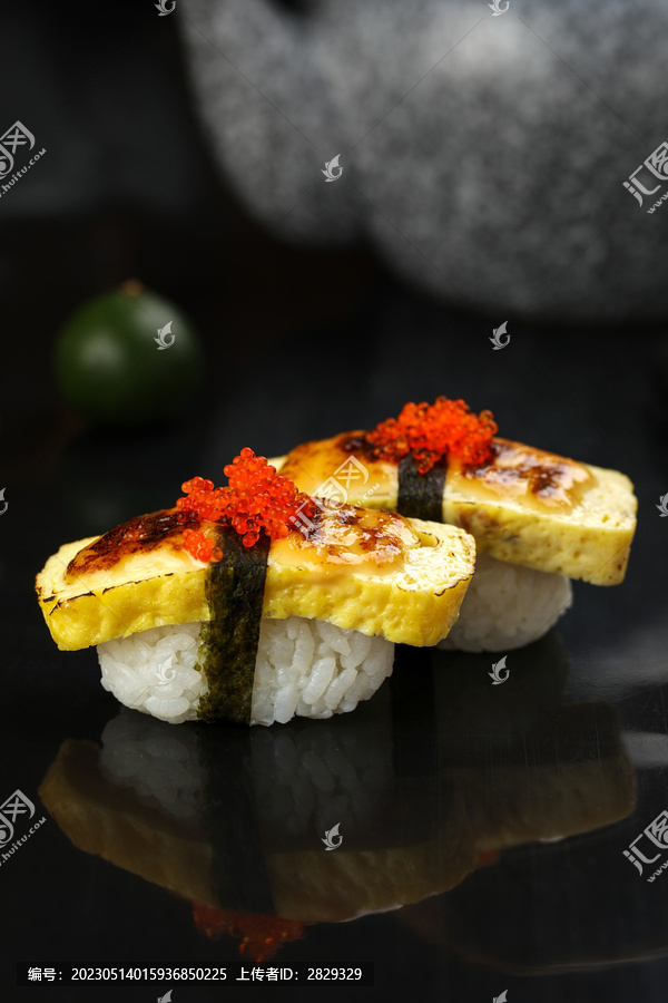 玉子烧寿司