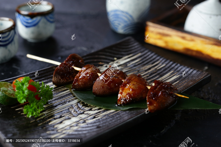 烤香菇串