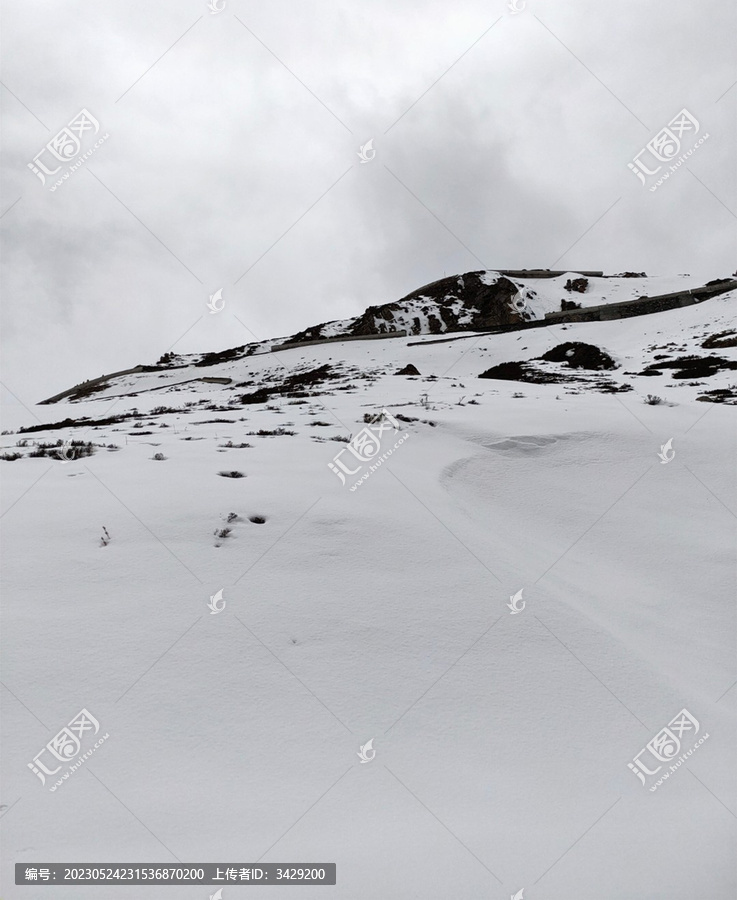 雪峰