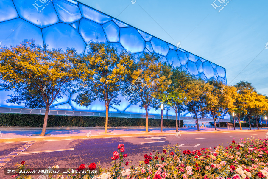 中国北京水立方建筑夜景