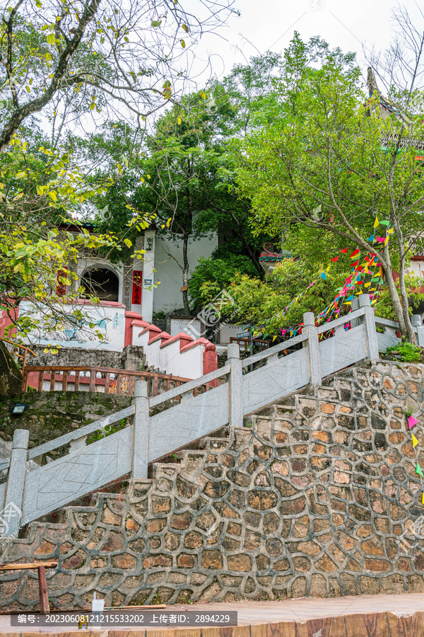 贺州浮山寺寺门