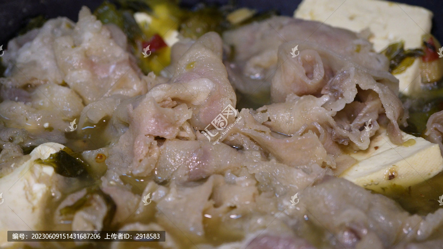 酸菜鱼煮粉丝涮火锅做饭美食