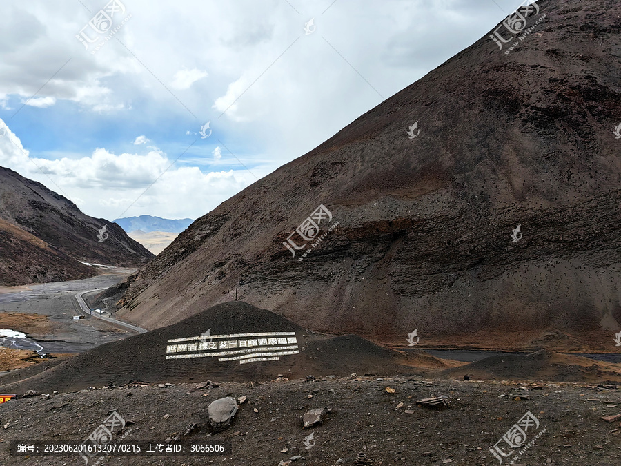 日喀则山脉