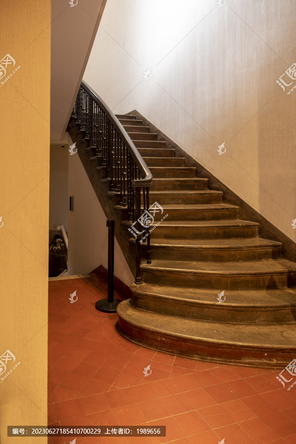 老上海洋房楼梯