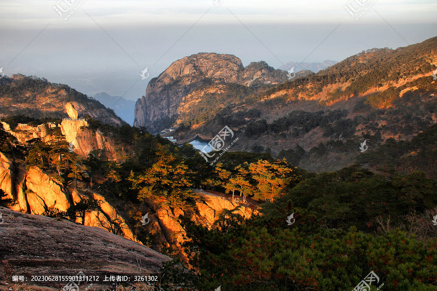 黄山远眺