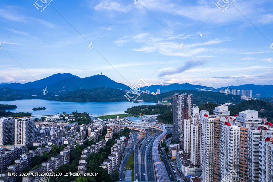 山水深圳建筑高楼城市交通