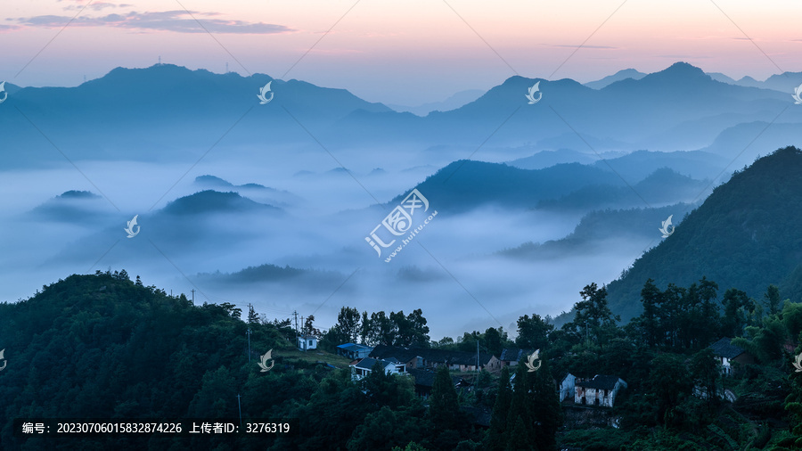 浙江浦江古村落仙境云海风光