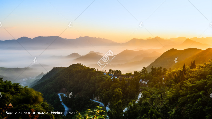 浦江石台盘山村云海风光