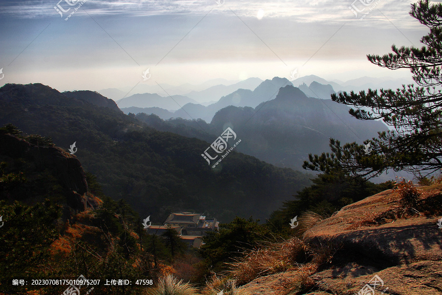 黄山远眺