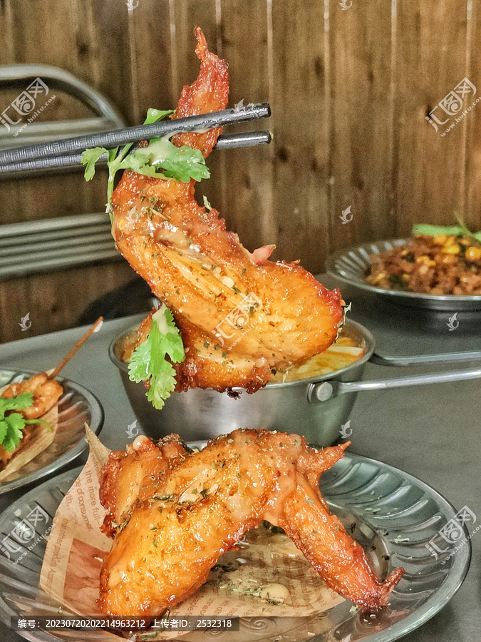 腐乳鸡翅泰国菜东南亚菜美食