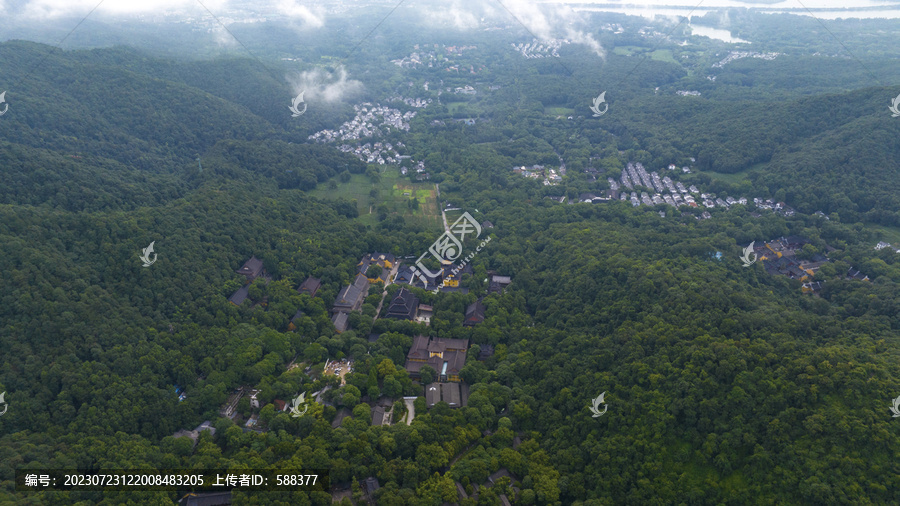 杭州西湖景区灵隐寺云雾航拍