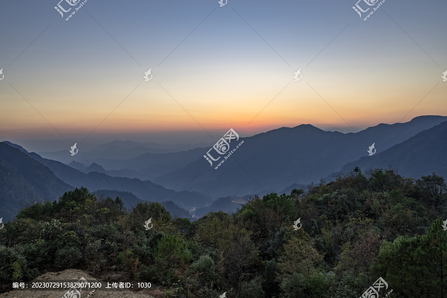 远山大山山脉