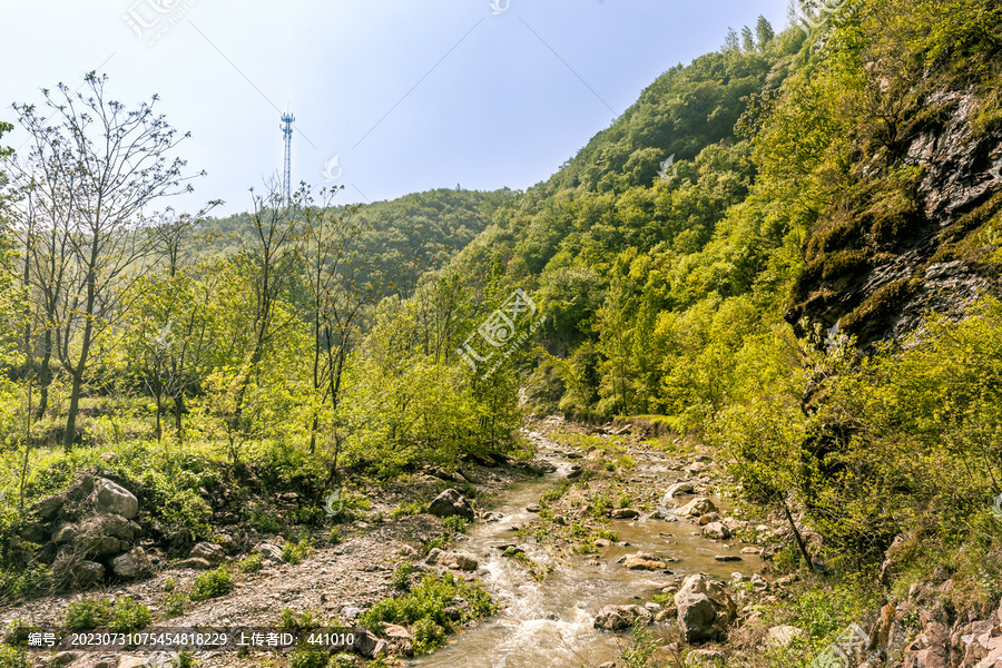 山川小溪