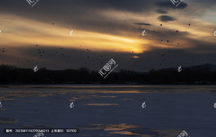 颐和园昆明湖雪景夕阳