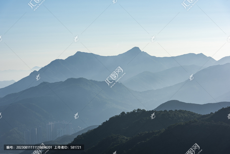 香港马鞍山郊野公园和昂平山