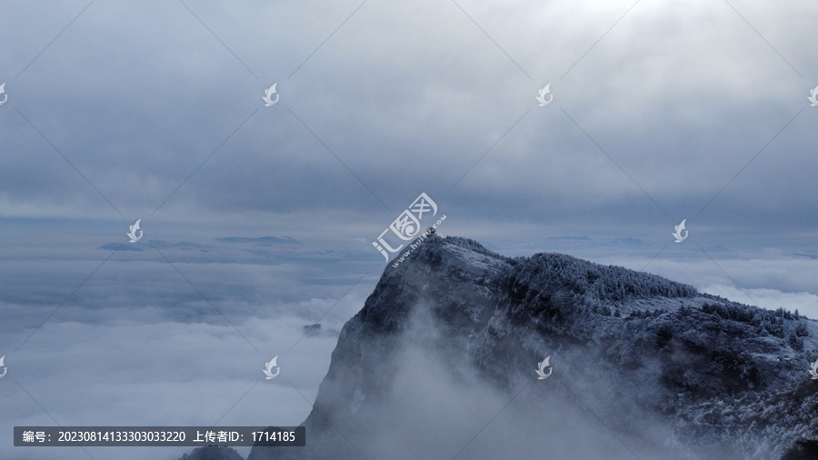 航拍四川峨眉山冬日云海雪景