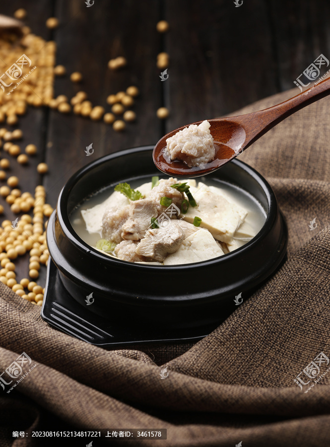 砂锅猪肉豆腐