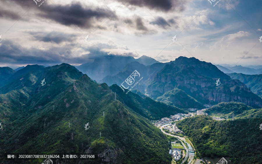 温州雁荡山航拍风光