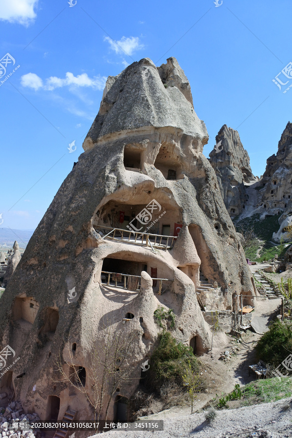 希腊风景特色岩洞建筑