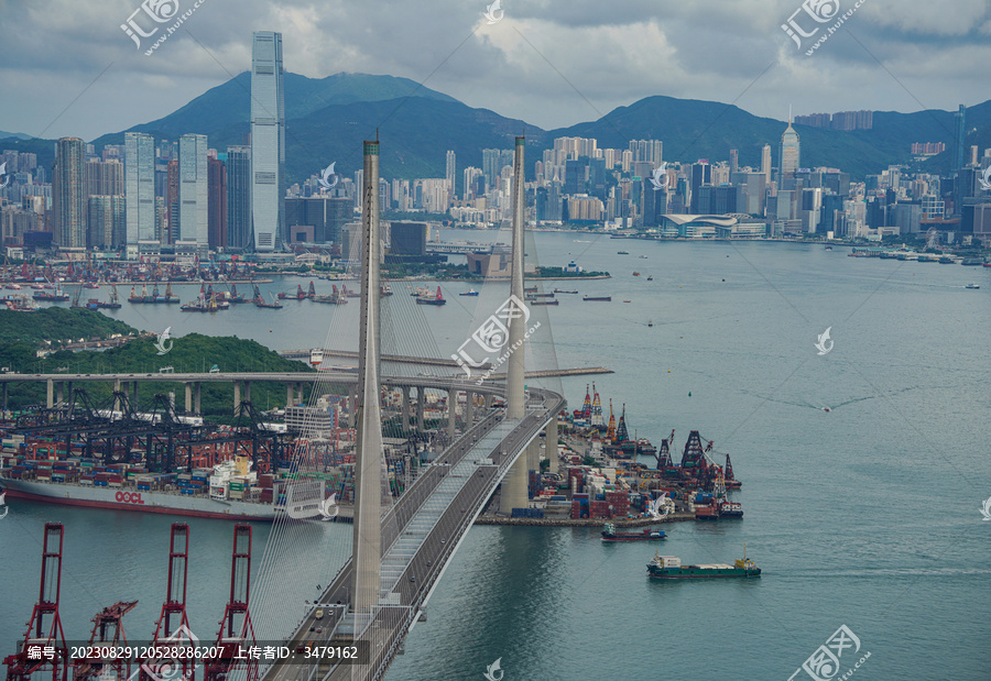 香港天际线与昂船洲大桥