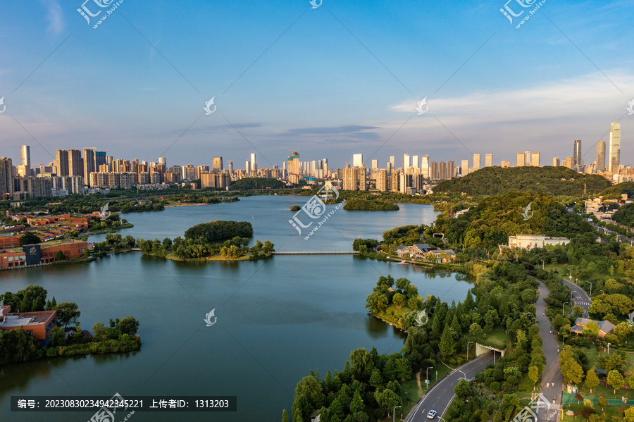 航拍湖南長(zhǎng)沙城市景觀