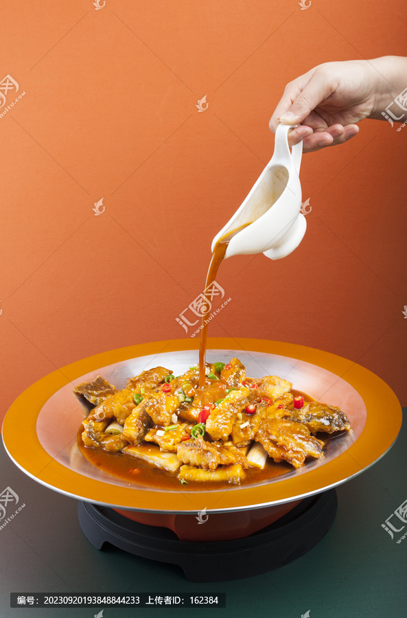 明爐蔥燒鱸魚