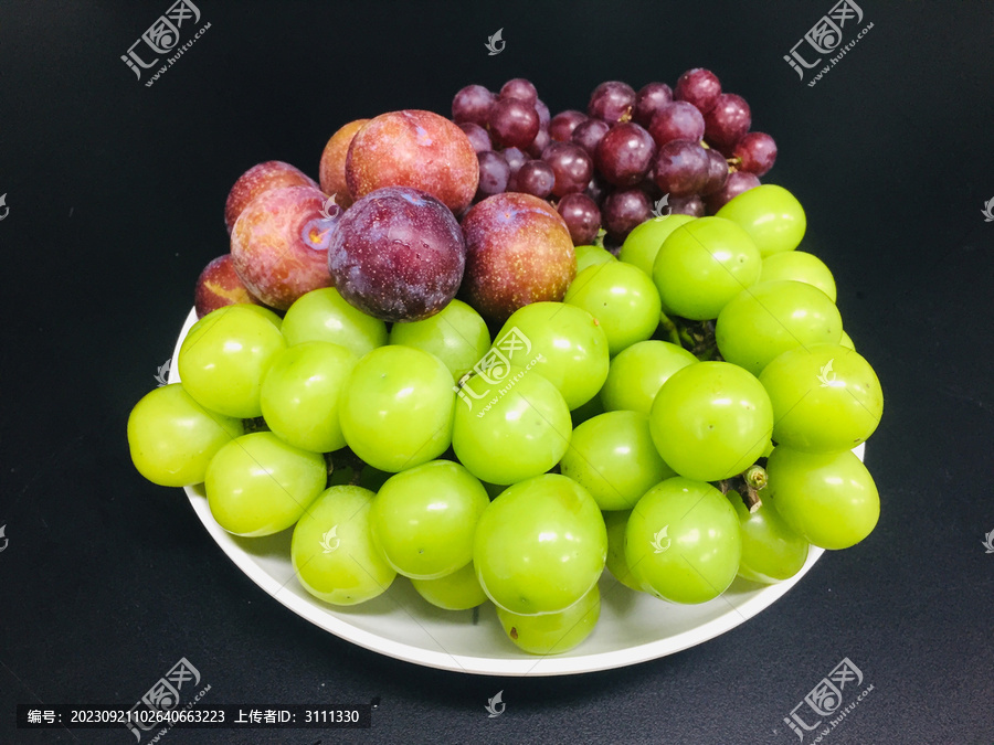 葡萄提子水果摆盘