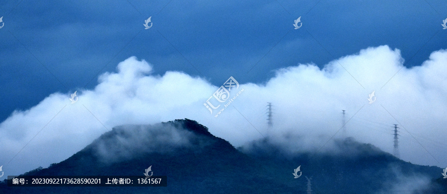 群山