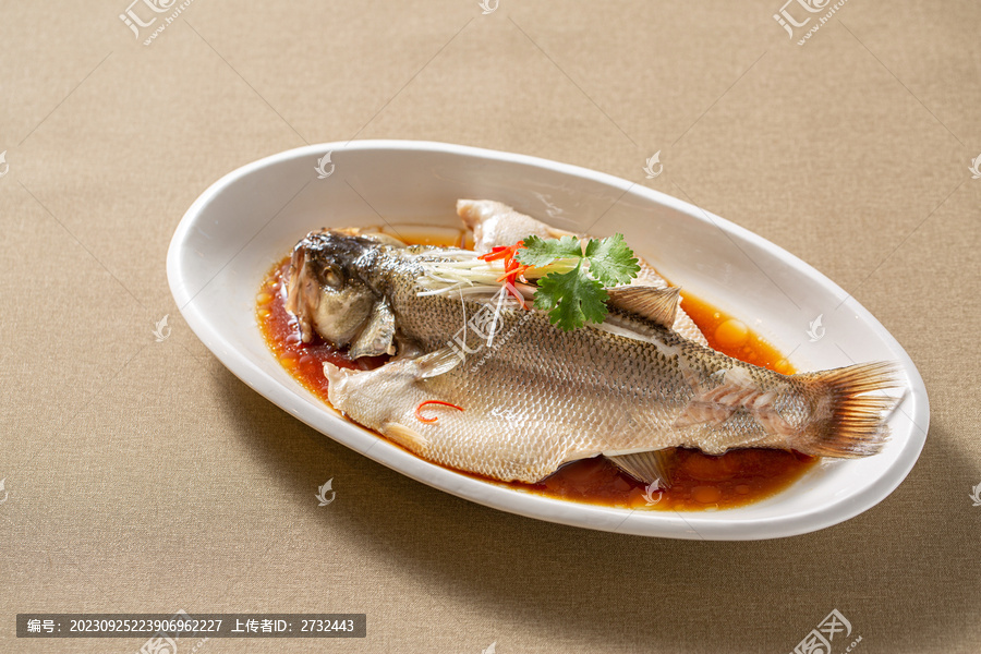 浸汁鱸魚