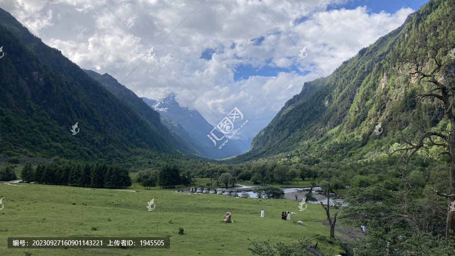 四姑娘山