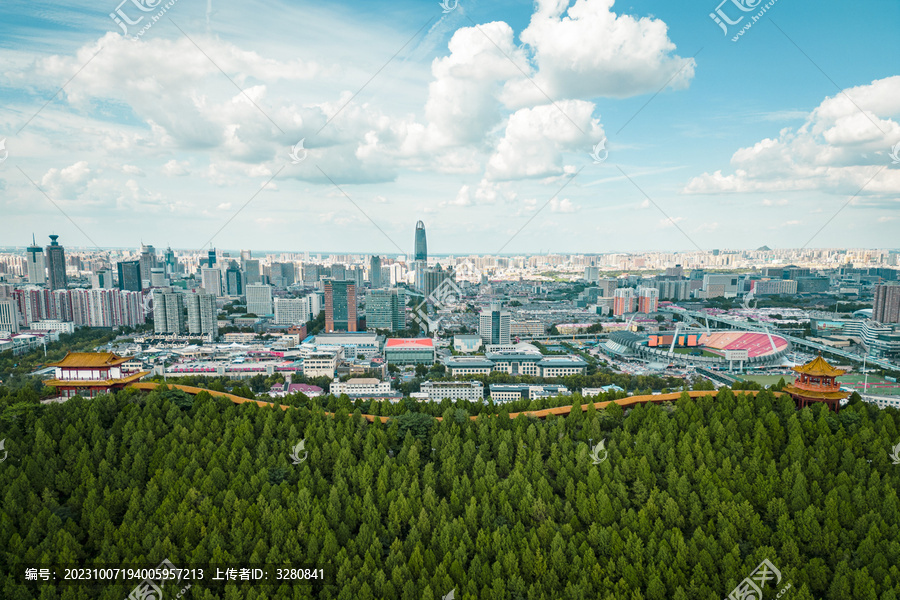 济南英雄山风景