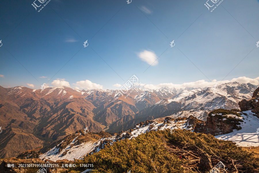 天山天池国家地质公园风光