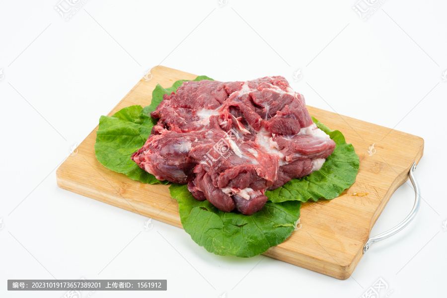 生鲜羊腿肉