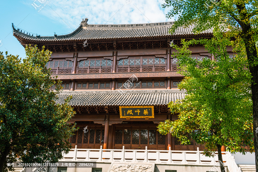 归元禅寺药师殿正面