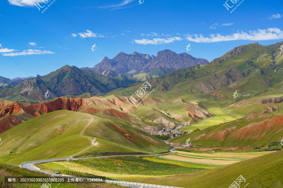 卓爾山