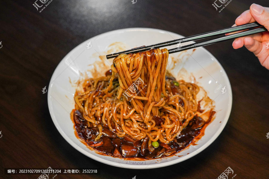 韩式炸酱面韩国料理美食