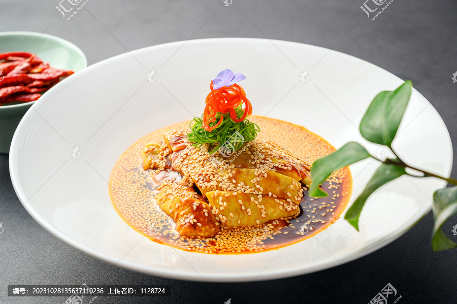 麻油口水雞