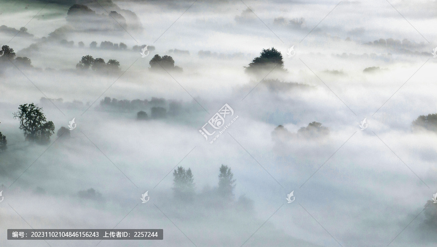 云海与山景