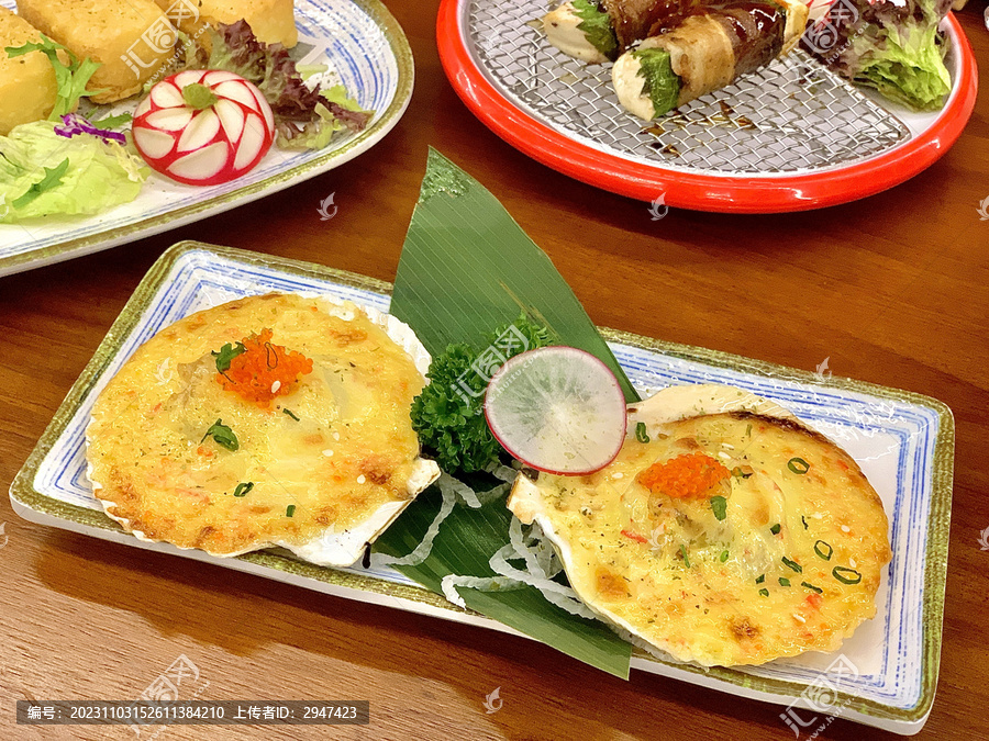 日式美食芝士焗扇贝