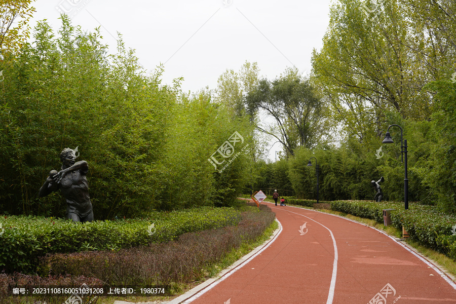 城阳奥林匹克公园世纪公园健身路