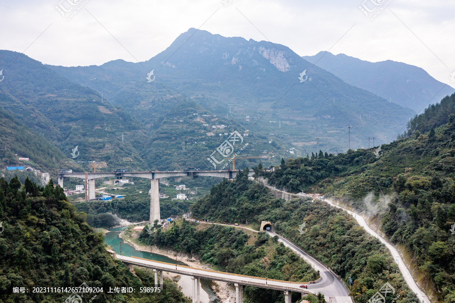 凤宜高速公路建设