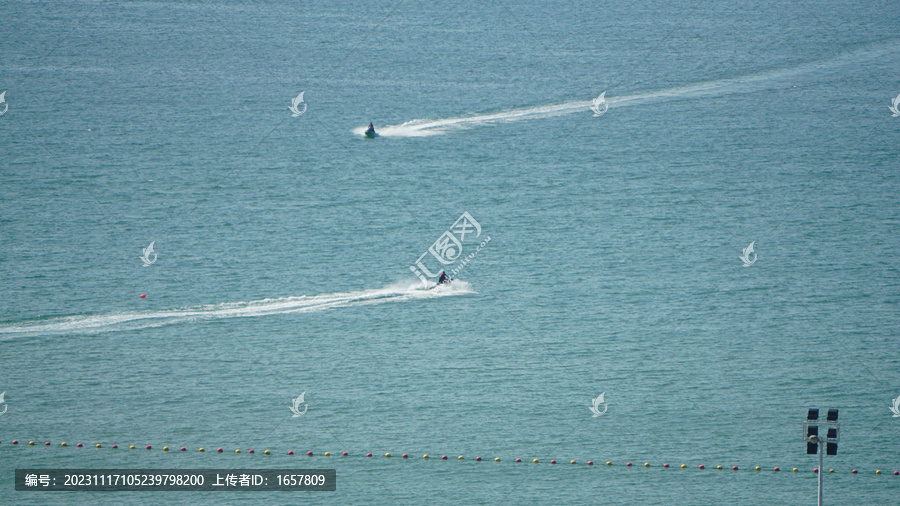 海景冲浪