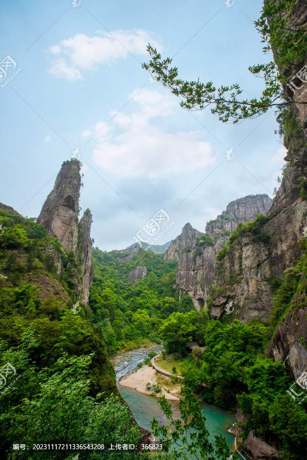 石桅岩景区